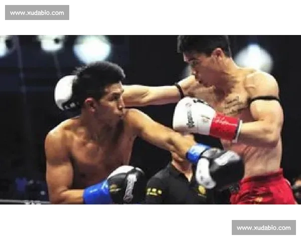 小舅子擂台激战！罗唐场外急到 “罚站”，网友：姐夫比选手还紧张！