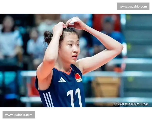 泪洒赛场！王奥芊扑向赵蕊蕊哽咽，上海队新星演绎女排精神传承