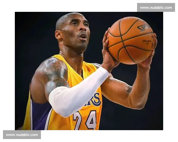 斯玛特忆防守科比：与历史最佳较量是荣耀，盼母亲见证传奇时刻